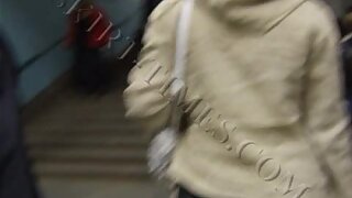 UT_617#Today I had success. I could take a shot of a splendid toosh on the run! She didn't s