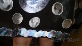 UT_3387#This student read something and did not notice anything around. She did not notice th