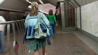 Ut_6082# A girl in a short green skirt is upskirted. Our cameraman managed to slip his hand un